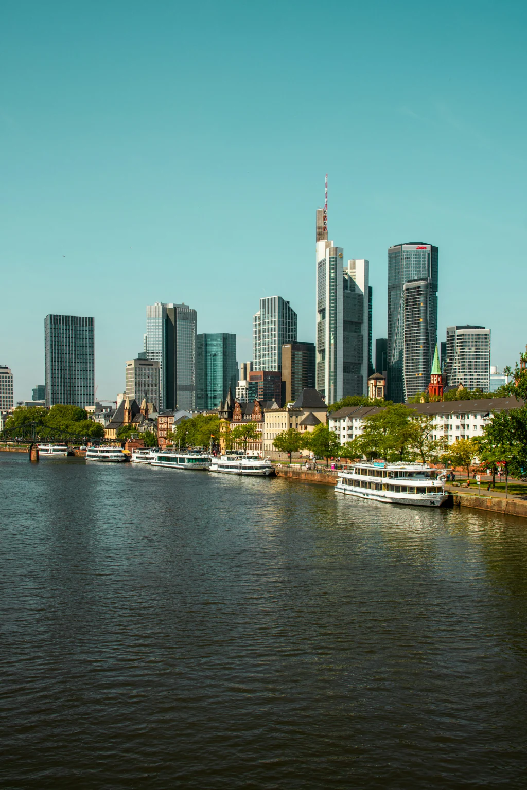 Frankfurter Skyline am Main